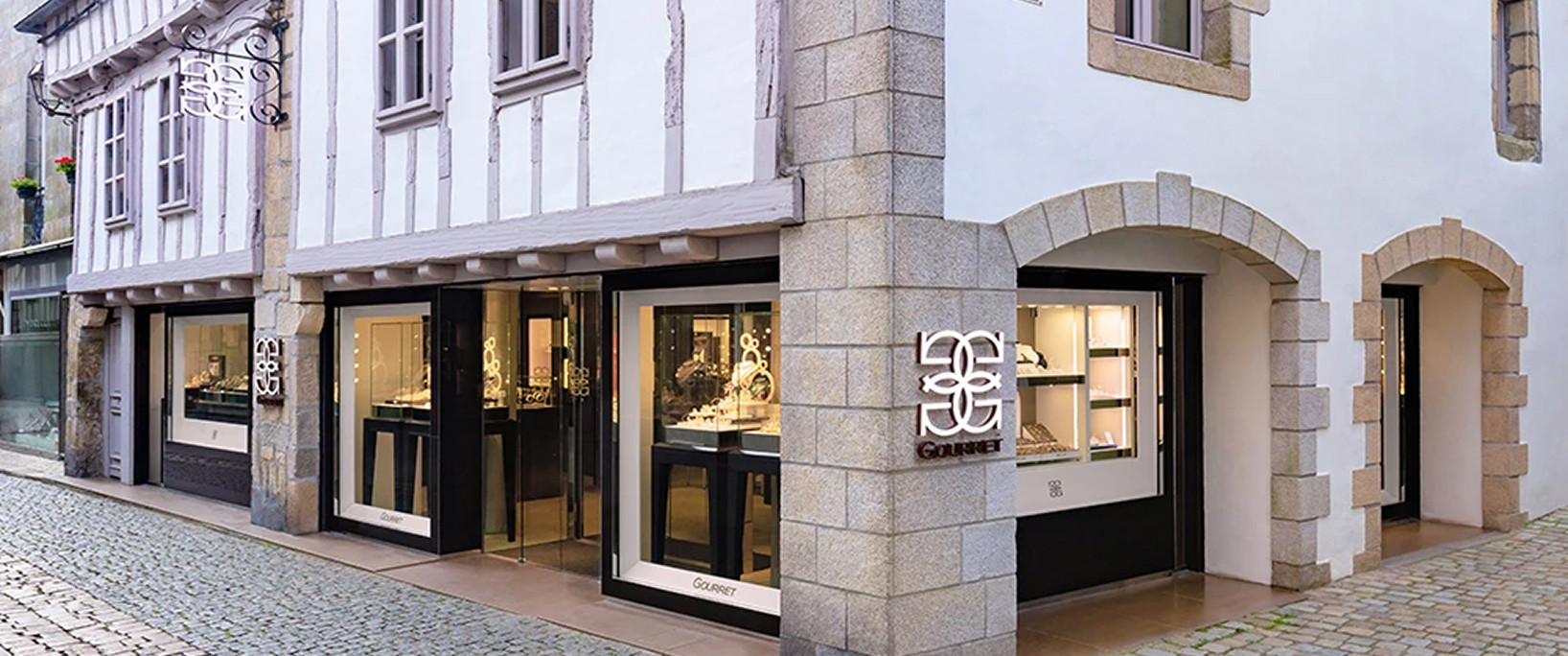 Genius Watches Unveil at Quimper’s Renowned jeweler, Gourret.